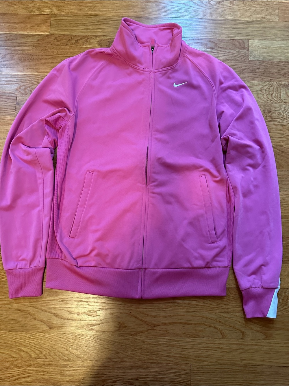Nike Women’s Hot Pink Full-Zip Running Jacket size small good condition